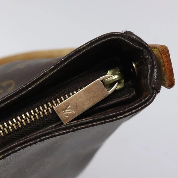 LOUIS VUITTON Monogram Looping GM Shoulder Bag - Picture 7 of 15